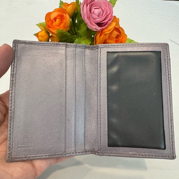 Authentic Gucci card case - Picture 8 of 11